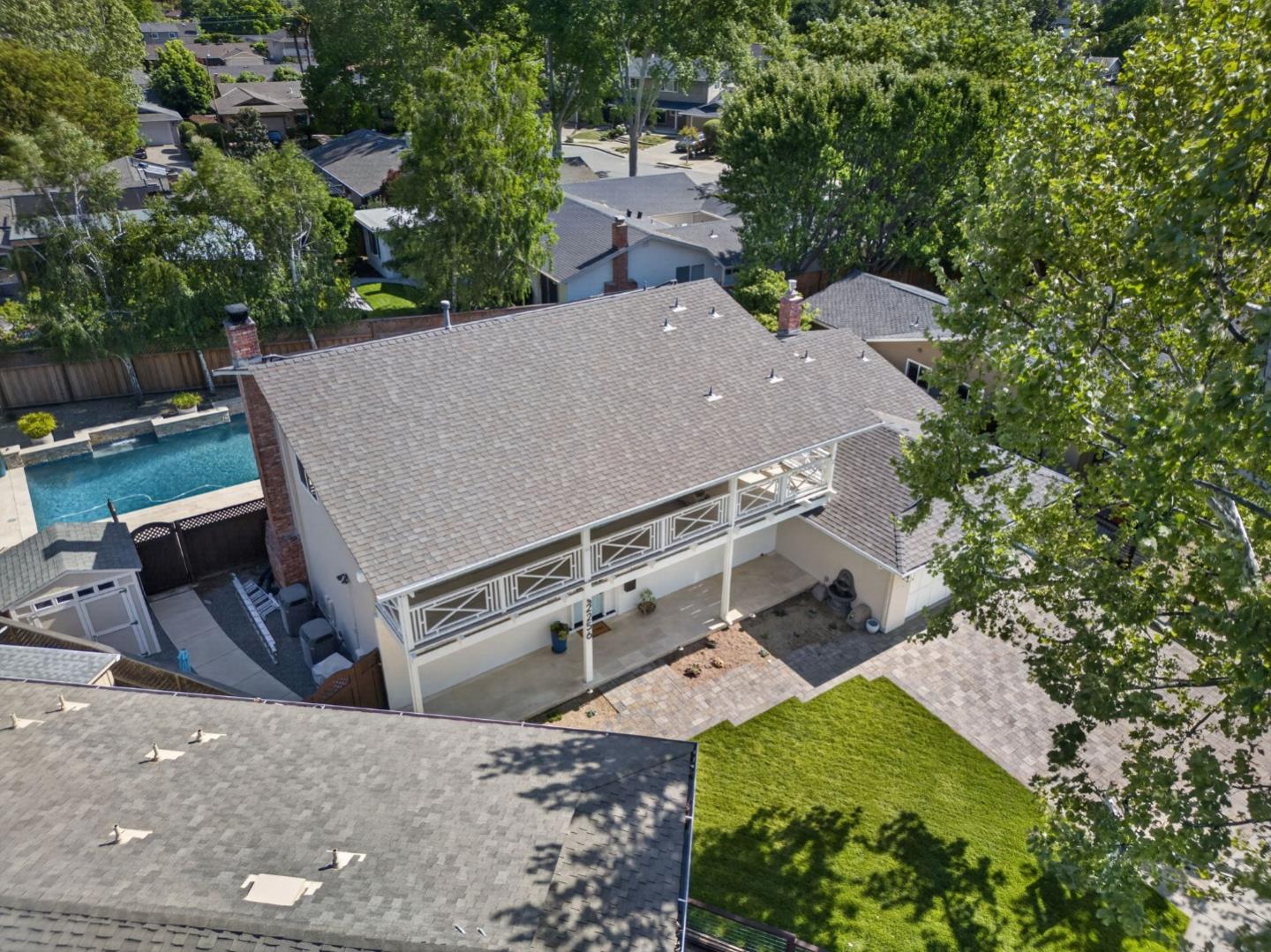 Detail Gallery Image 6 of 84 For 2256 Glenkirk Ct, San Jose,  CA 95124 - 5 Beds | 3 Baths