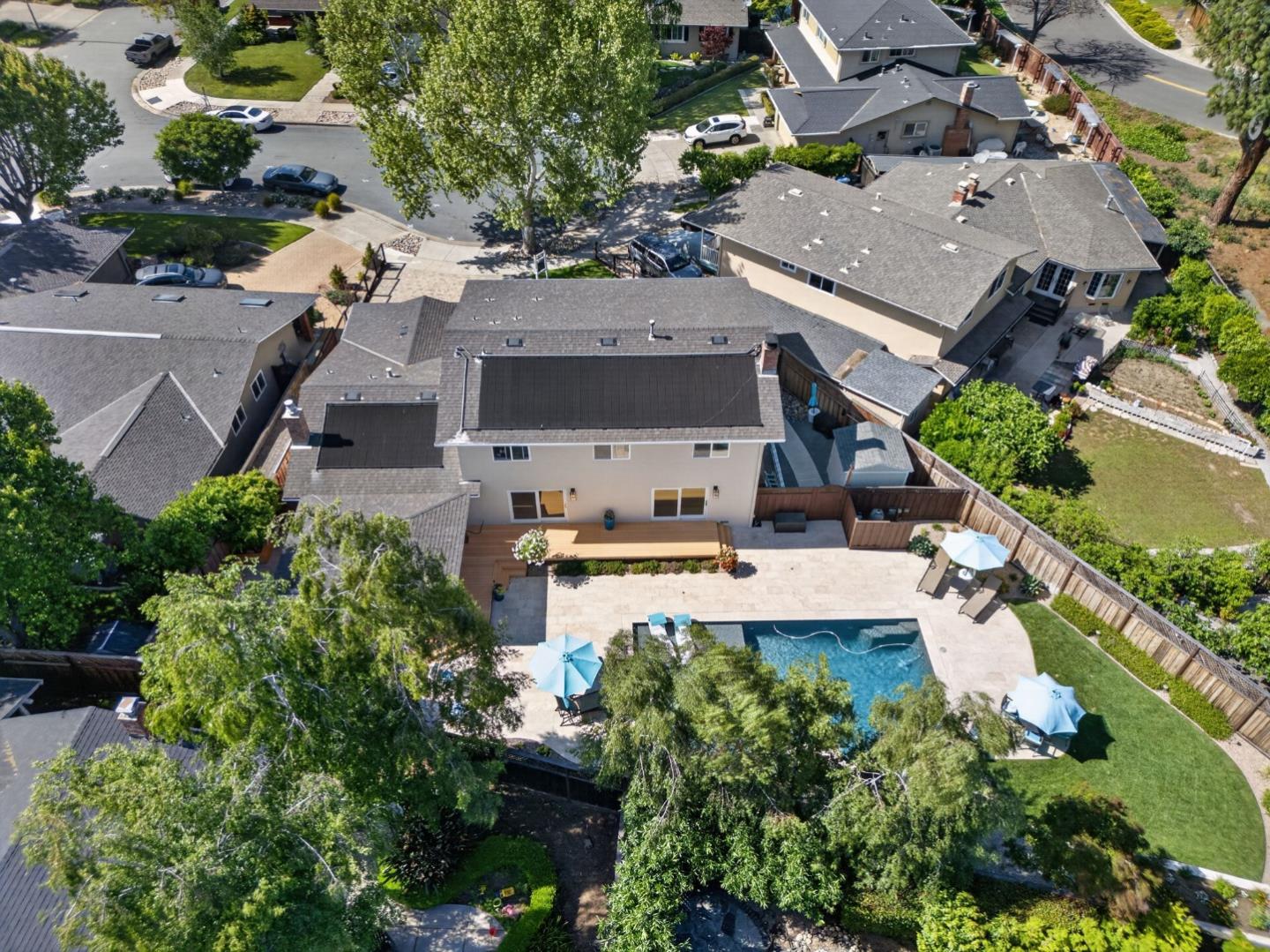 Detail Gallery Image 74 of 84 For 2256 Glenkirk Ct, San Jose,  CA 95124 - 5 Beds | 3 Baths