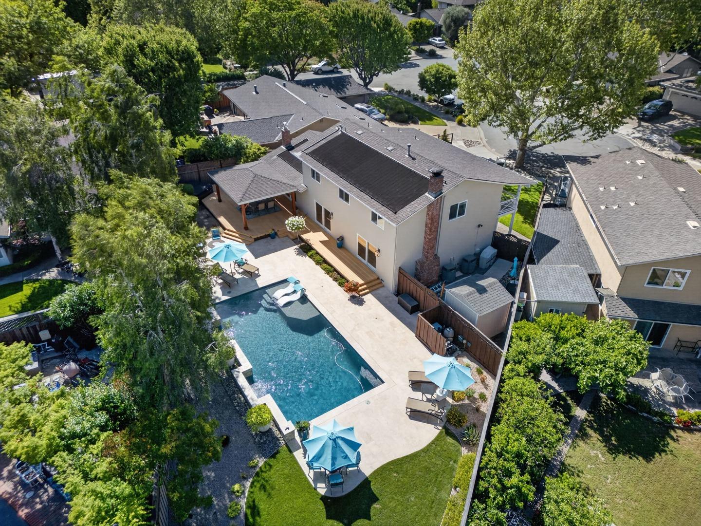 Detail Gallery Image 75 of 84 For 2256 Glenkirk Ct, San Jose,  CA 95124 - 5 Beds | 3 Baths