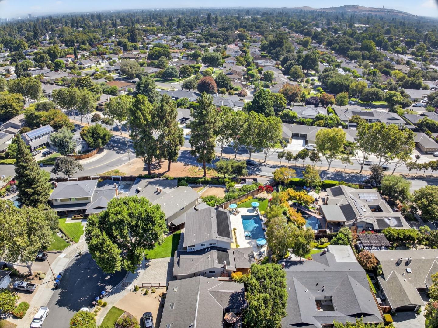 Detail Gallery Image 76 of 84 For 2256 Glenkirk Ct, San Jose,  CA 95124 - 5 Beds | 3 Baths