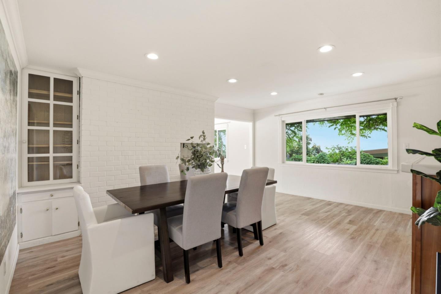 Detail Gallery Image 14 of 46 For 3628 Vista Del Valle, San Jose,  CA 95132 - 4 Beds | 2 Baths