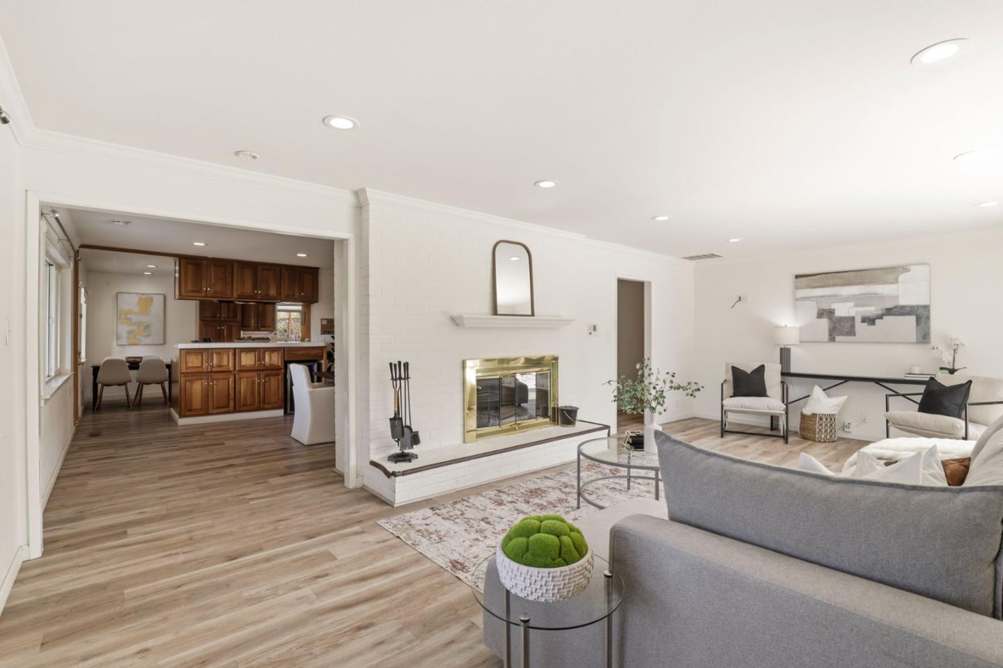 Detail Gallery Image 9 of 46 For 3628 Vista Del Valle, San Jose,  CA 95132 - 4 Beds | 2 Baths