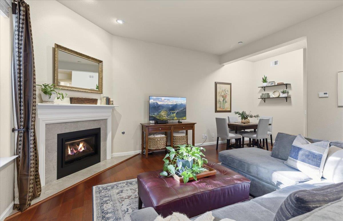 Detail Gallery Image 10 of 45 For 6 Flora Ln, Scotts Valley,  CA 95066 - 3 Beds | 2/1 Baths