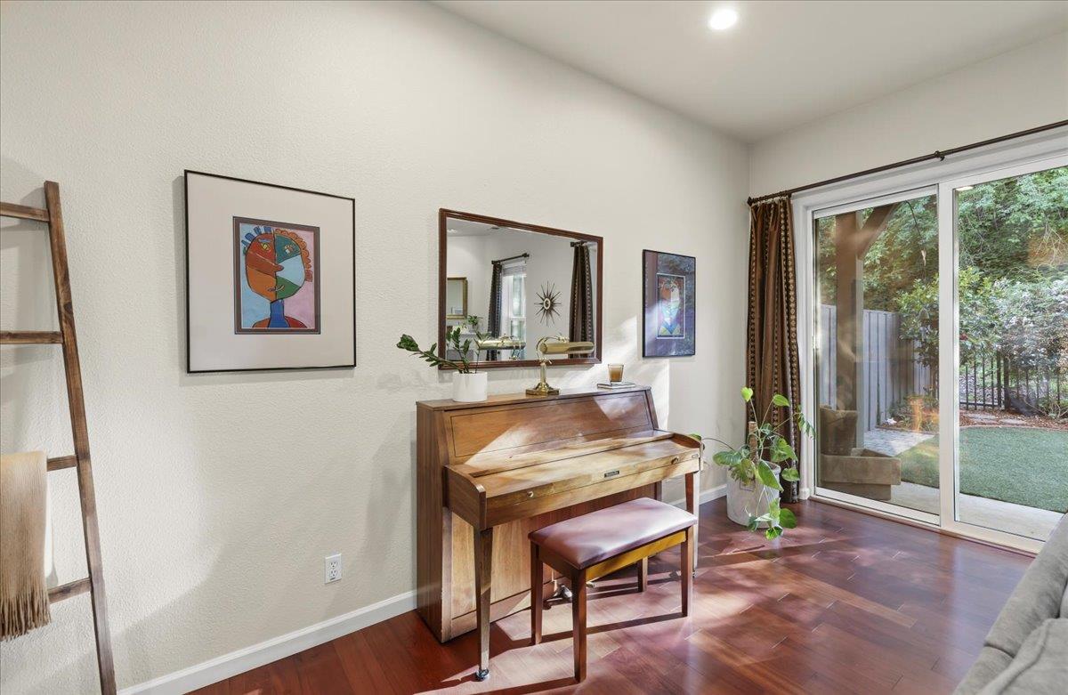 Detail Gallery Image 15 of 45 For 6 Flora Ln, Scotts Valley,  CA 95066 - 3 Beds | 2/1 Baths