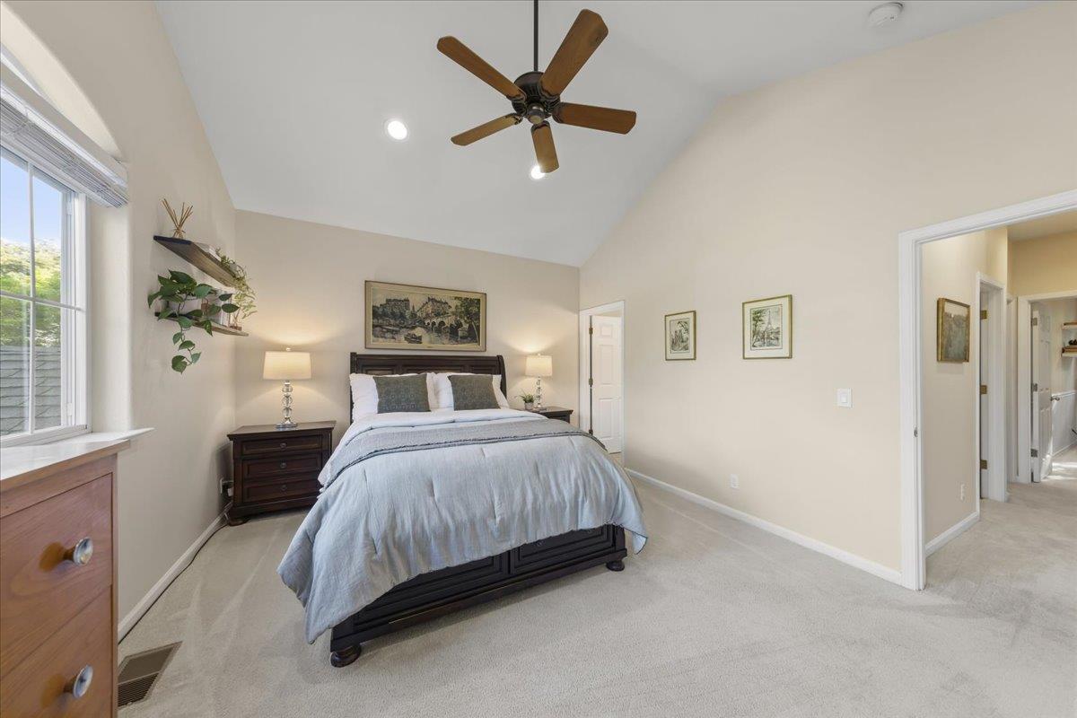 Detail Gallery Image 22 of 45 For 6 Flora Ln, Scotts Valley,  CA 95066 - 3 Beds | 2/1 Baths