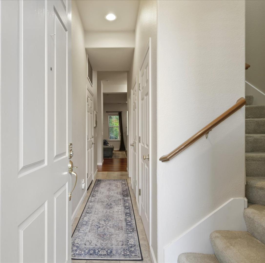 Detail Gallery Image 3 of 45 For 6 Flora Ln, Scotts Valley,  CA 95066 - 3 Beds | 2/1 Baths