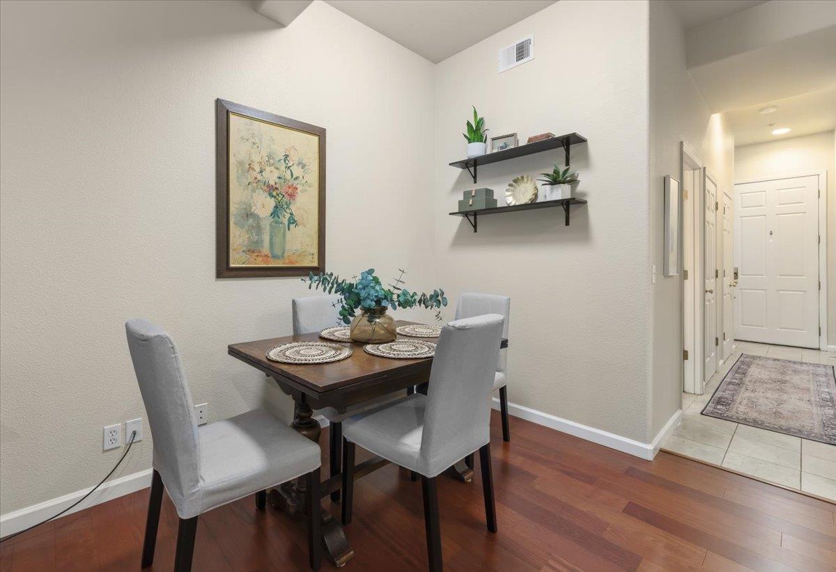 Detail Gallery Image 6 of 45 For 6 Flora Ln, Scotts Valley,  CA 95066 - 3 Beds | 2/1 Baths