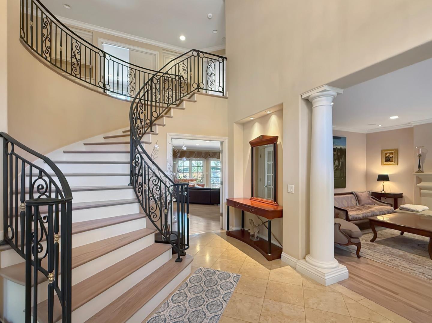 1526 Hillview Drive, Los Altos, CA, 94024