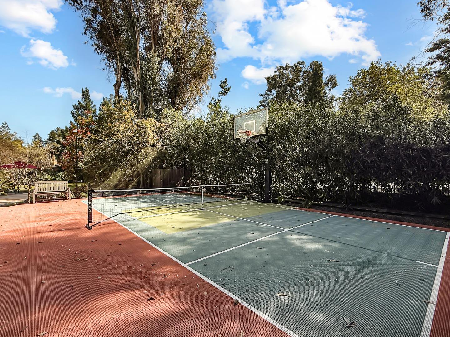 1526 Hillview Drive, Los Altos, CA, 94024