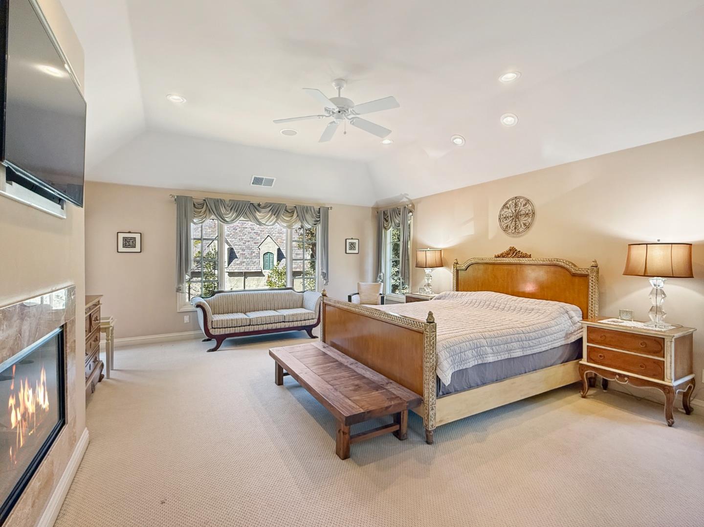 Detail Gallery Image 48 of 52 For 1526 Hillview Dr, Los Altos,  CA 94024 - 5 Beds | 5/1 Baths