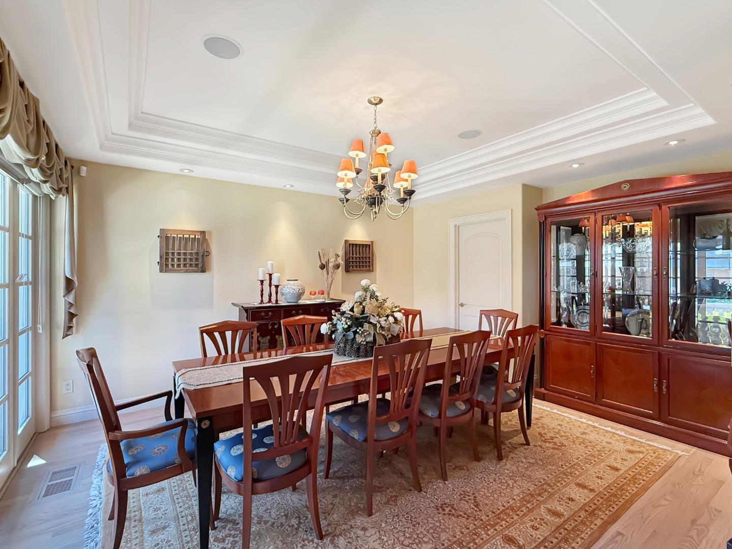 1526 Hillview Drive, Los Altos, CA, 94024