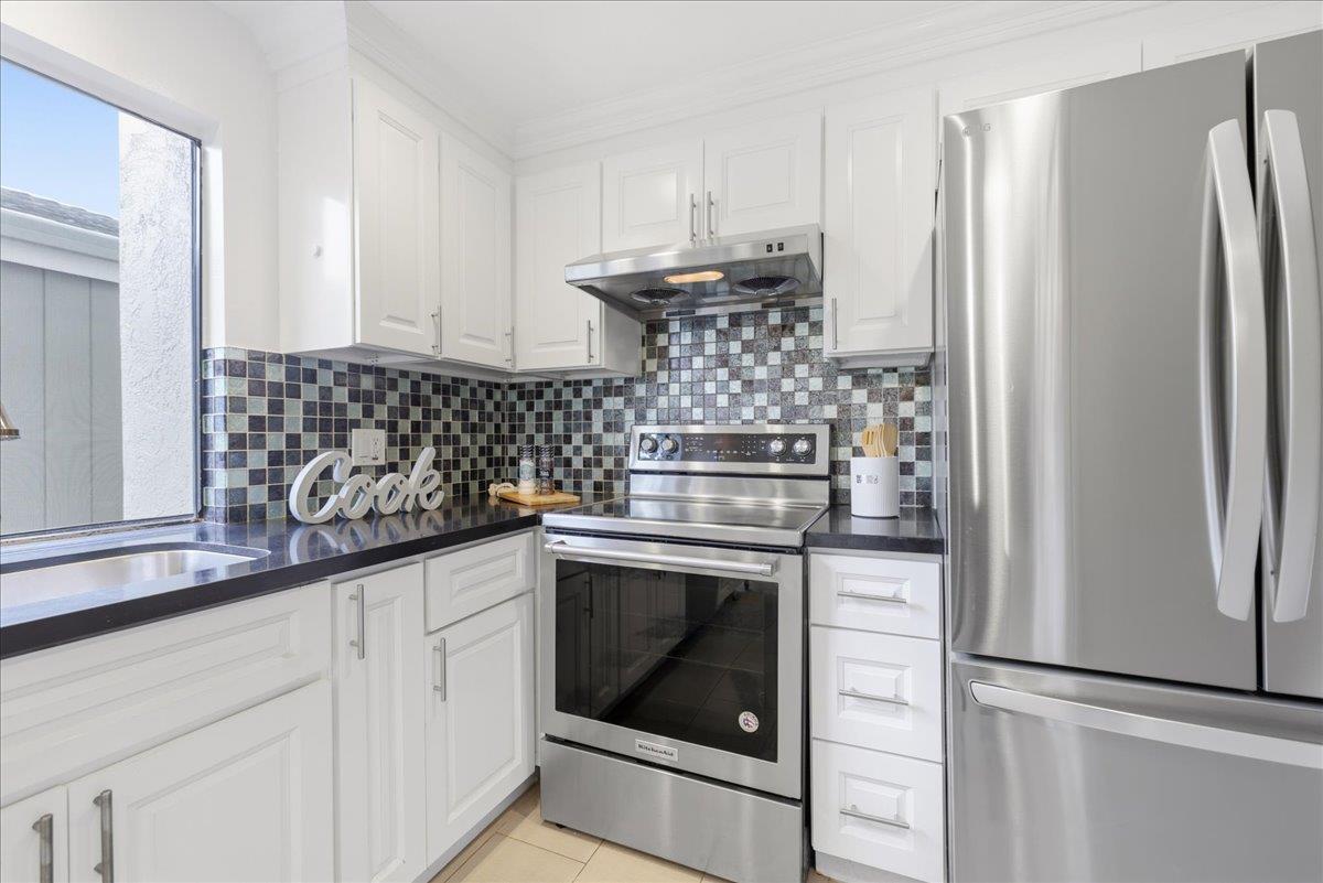 Photo #17: ML82042811 Listing: Photo #17