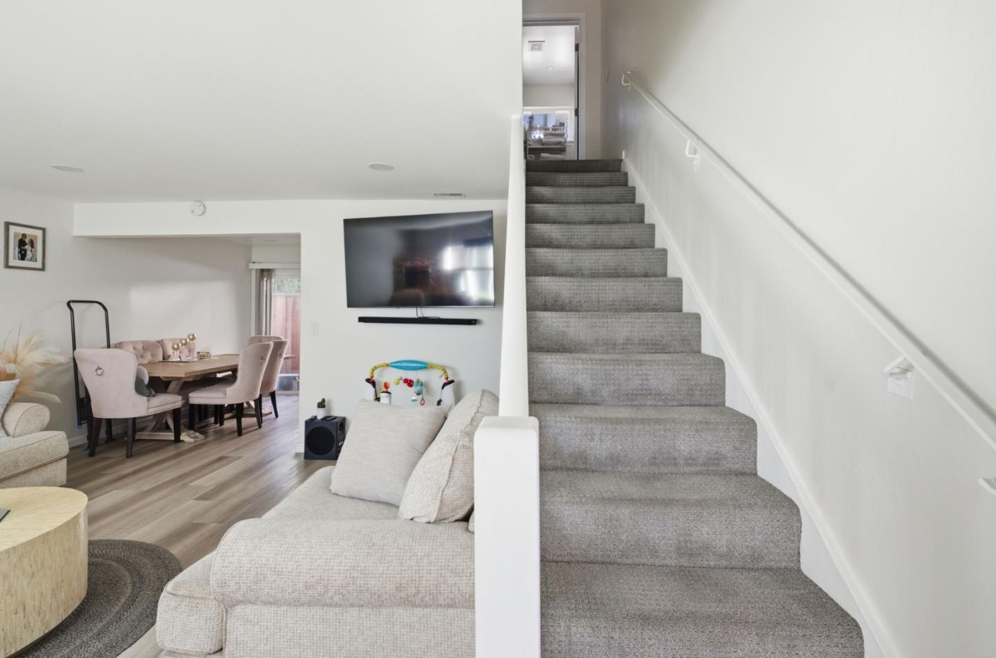 Detail Gallery Image 6 of 52 For 931 Vermont St, San Jose,  CA 95126 - – Beds | – Baths