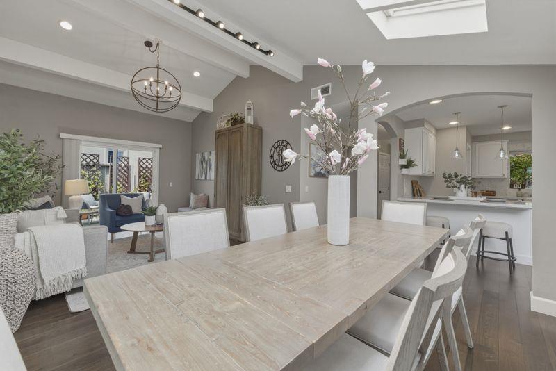 Detail Gallery Image 12 of 70 For 1142 Virginia Ave, Redwood City,  CA 94061 - 3 Beds | 3 Baths