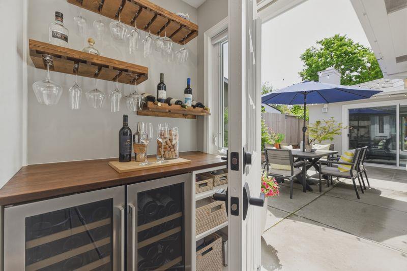 Detail Gallery Image 19 of 70 For 1142 Virginia Ave, Redwood City,  CA 94061 - 3 Beds | 3 Baths