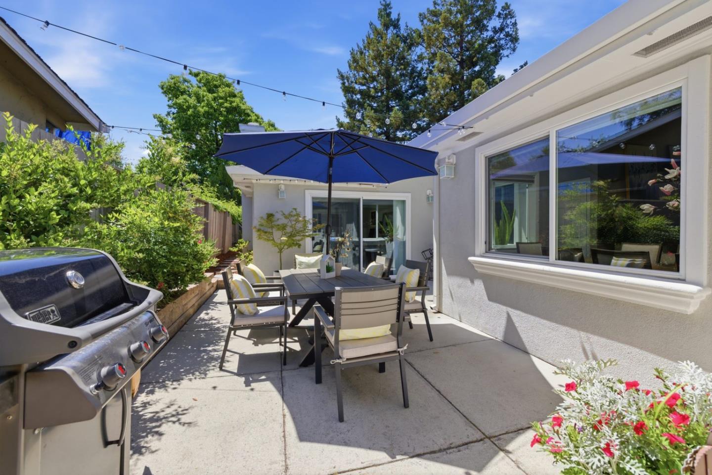 Detail Gallery Image 22 of 70 For 1142 Virginia Ave, Redwood City,  CA 94061 - 3 Beds | 3 Baths