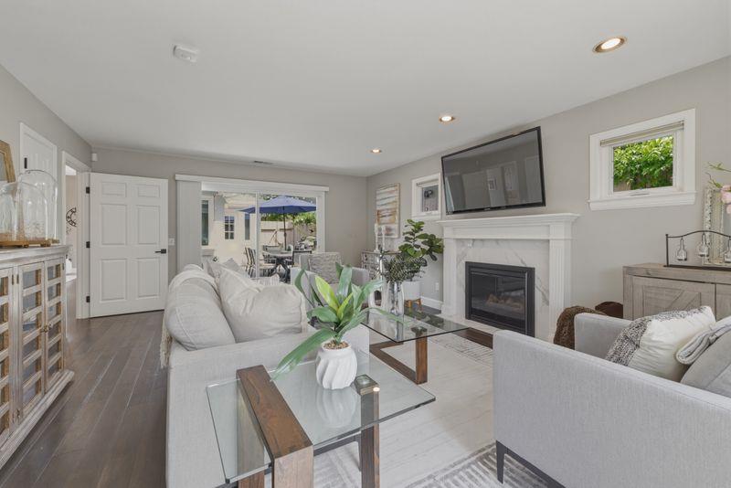 Detail Gallery Image 25 of 70 For 1142 Virginia Ave, Redwood City,  CA 94061 - 3 Beds | 3 Baths