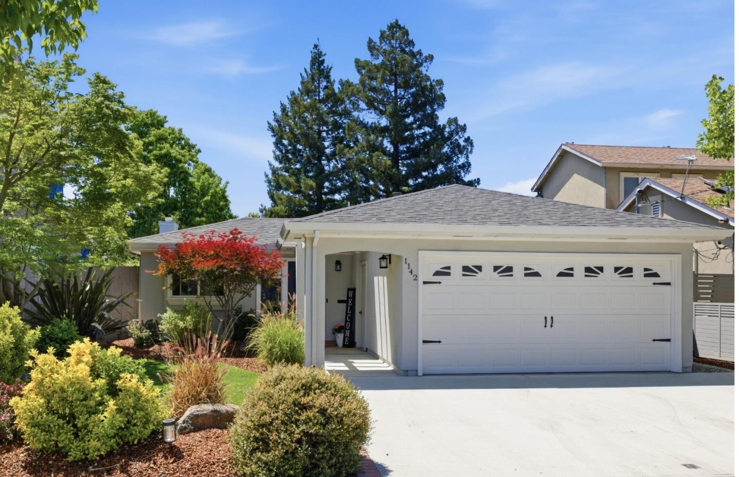 Detail Gallery Image 3 of 70 For 1142 Virginia Ave, Redwood City,  CA 94061 - 3 Beds | 3 Baths