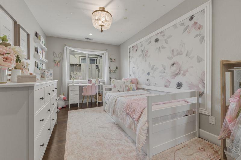 Detail Gallery Image 35 of 70 For 1142 Virginia Ave, Redwood City,  CA 94061 - 3 Beds | 3 Baths