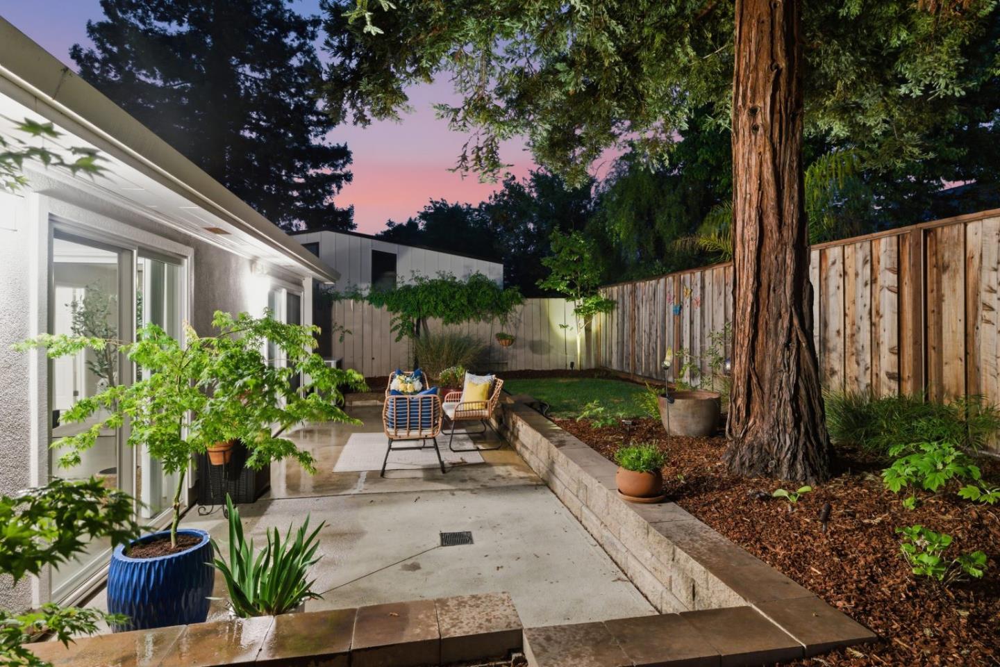 Detail Gallery Image 59 of 70 For 1142 Virginia Ave, Redwood City,  CA 94061 - 3 Beds | 3 Baths