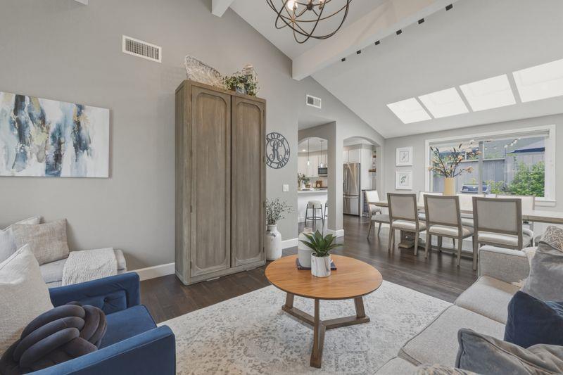 Detail Gallery Image 9 of 70 For 1142 Virginia Ave, Redwood City,  CA 94061 - 3 Beds | 3 Baths