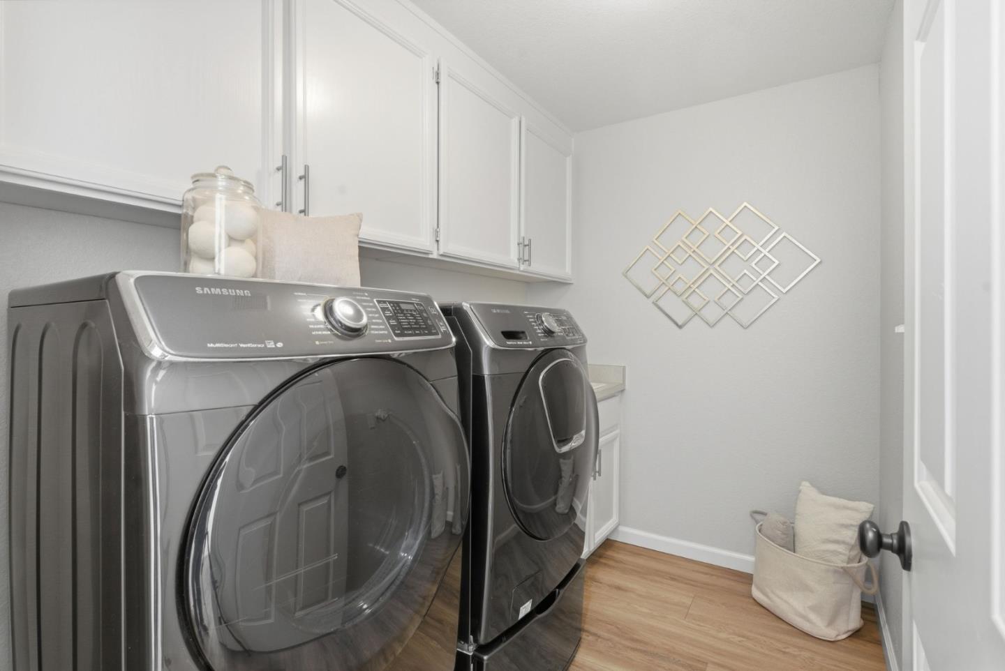 Detail Gallery Image 14 of 23 For 230 Lakeridge Way, San Ramon,  CA 94582 - 3 Beds | 2/1 Baths