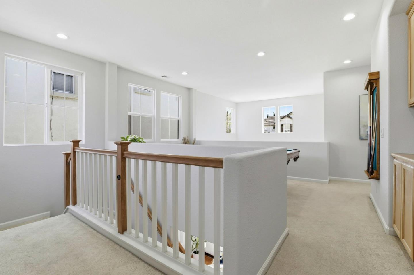 Detail Gallery Image 19 of 42 For 880 Canoas Creek Cir, San Jose,  CA 95136 - 4 Beds | 2/1 Baths