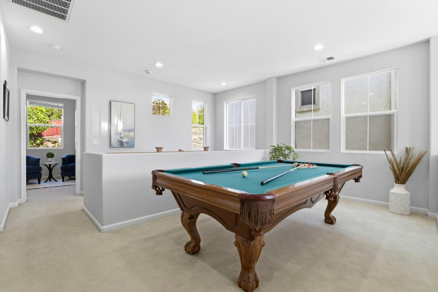 Detail Gallery Image 20 of 42 For 880 Canoas Creek Cir, San Jose,  CA 95136 - 4 Beds | 2/1 Baths