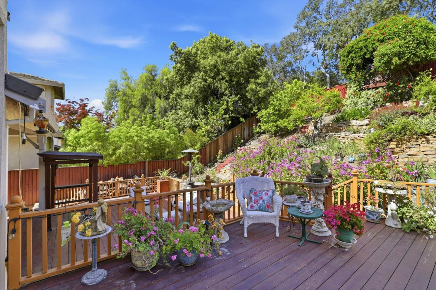 Detail Gallery Image 39 of 42 For 880 Canoas Creek Cir, San Jose,  CA 95136 - 4 Beds | 2/1 Baths