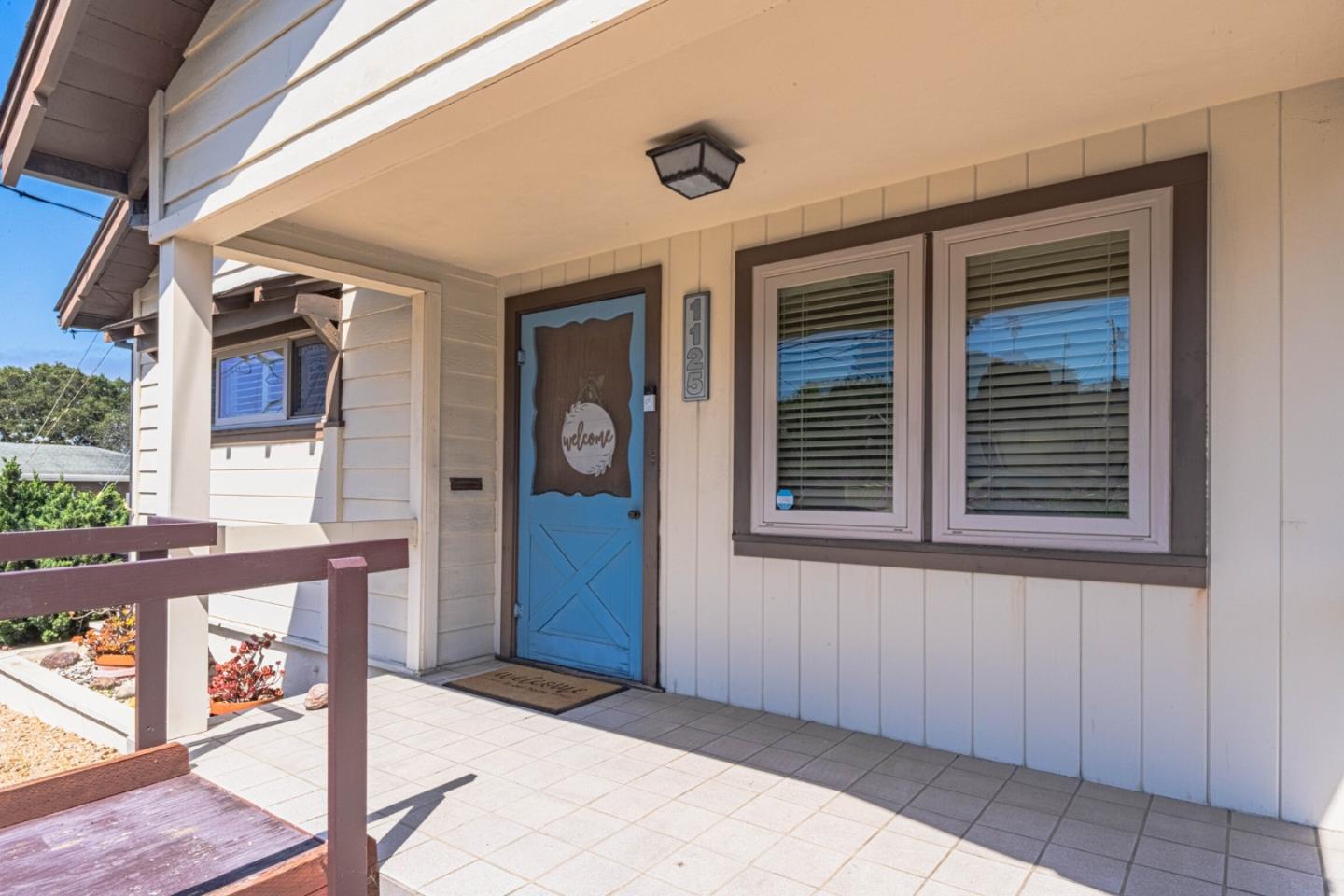 Detail Gallery Image 3 of 39 For 1125 Kimball Ave, Seaside,  CA 93955 - 2 Beds | 1 Baths