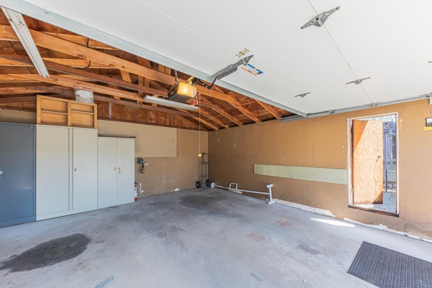 Detail Gallery Image 32 of 39 For 1125 Kimball Ave, Seaside,  CA 93955 - 2 Beds | 1 Baths
