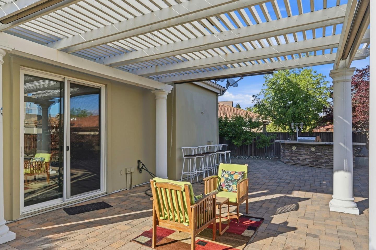 Detail Gallery Image 30 of 33 For 15425 La Rocca Pl, Morgan Hill,  CA 95037 - 4 Beds | 2/1 Baths