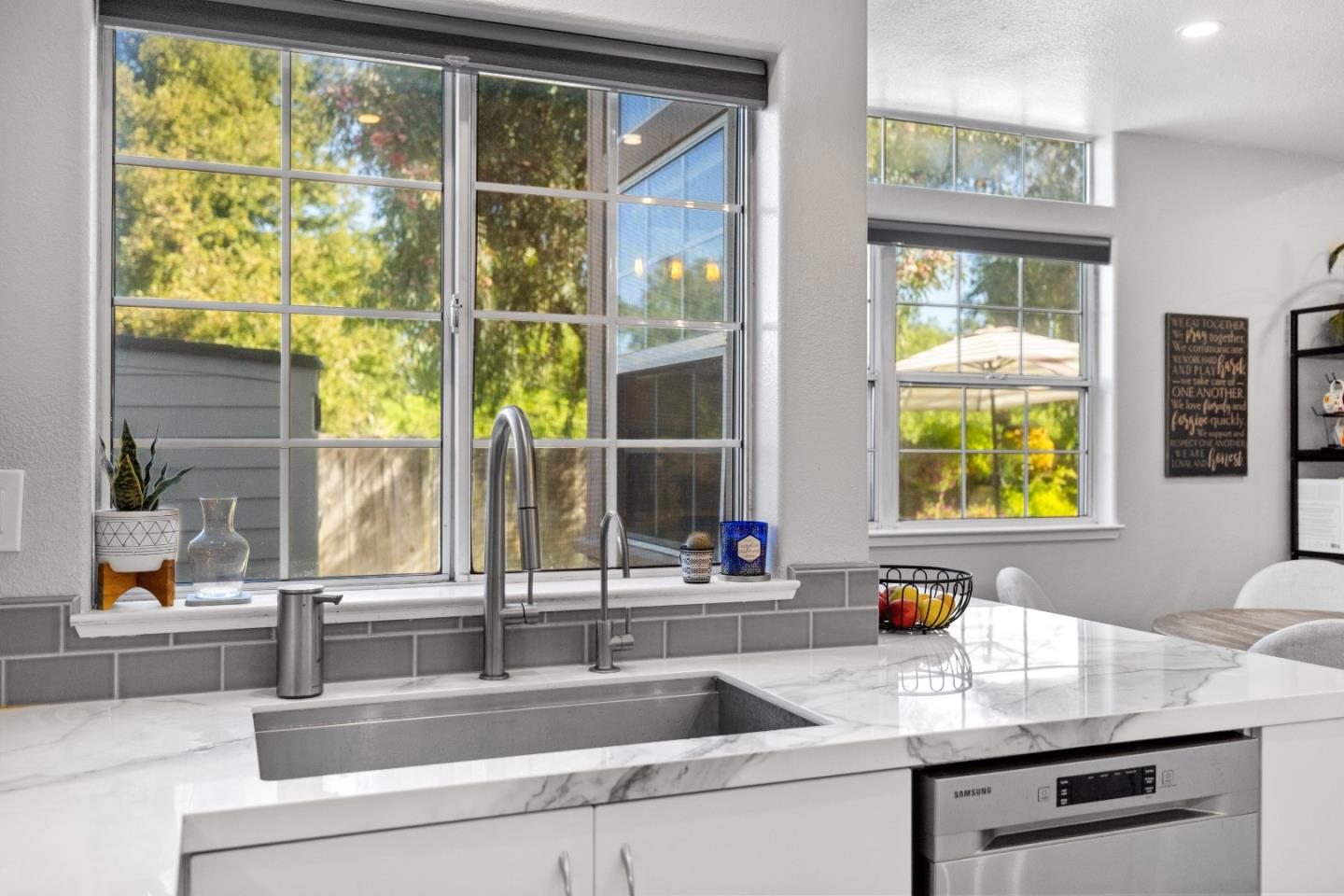 Detail Gallery Image 18 of 66 For 14390 Mountain Quail Rd, Salinas,  CA 93908 - 4 Beds | 3 Baths