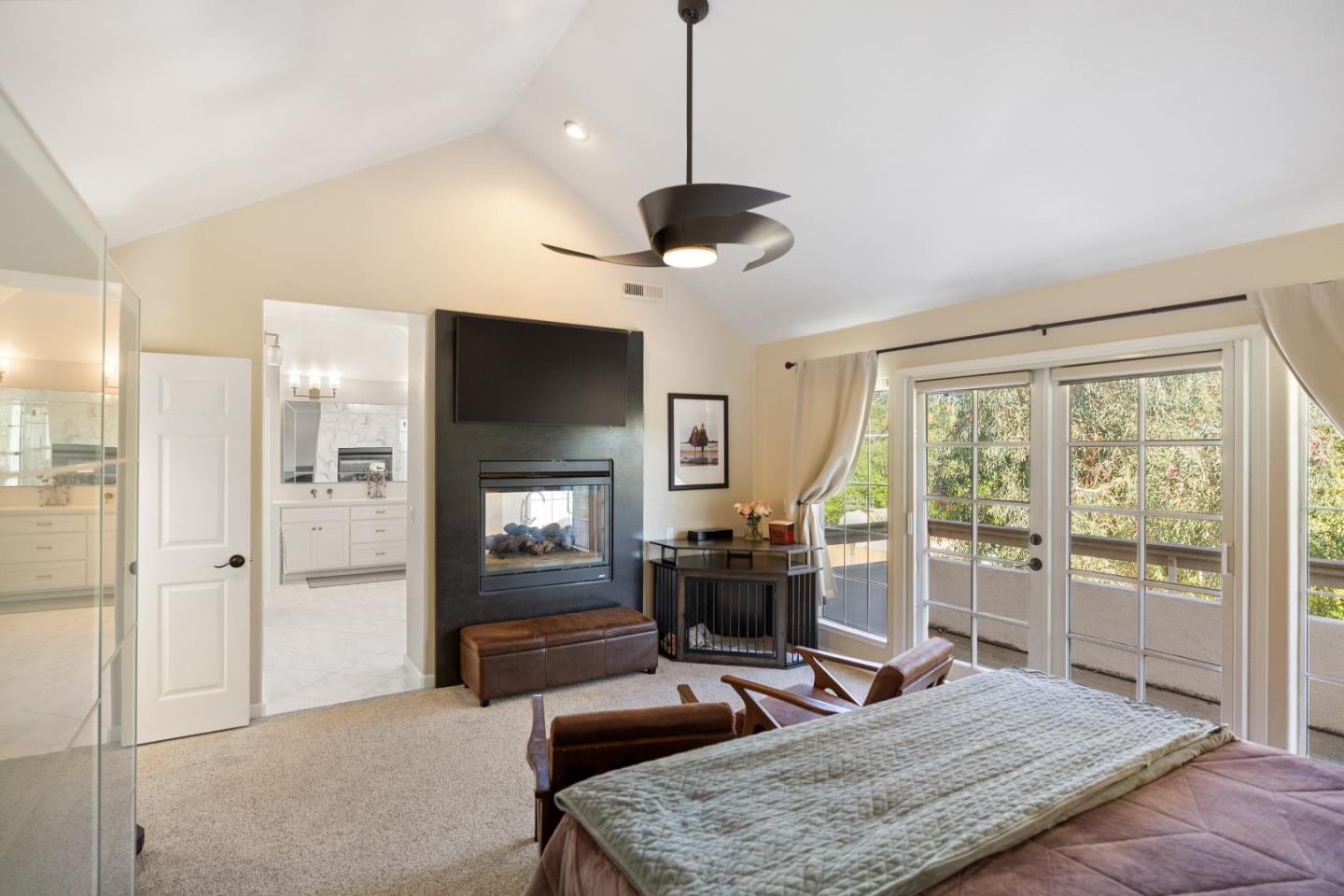 Detail Gallery Image 25 of 66 For 14390 Mountain Quail Rd, Salinas,  CA 93908 - 4 Beds | 3 Baths