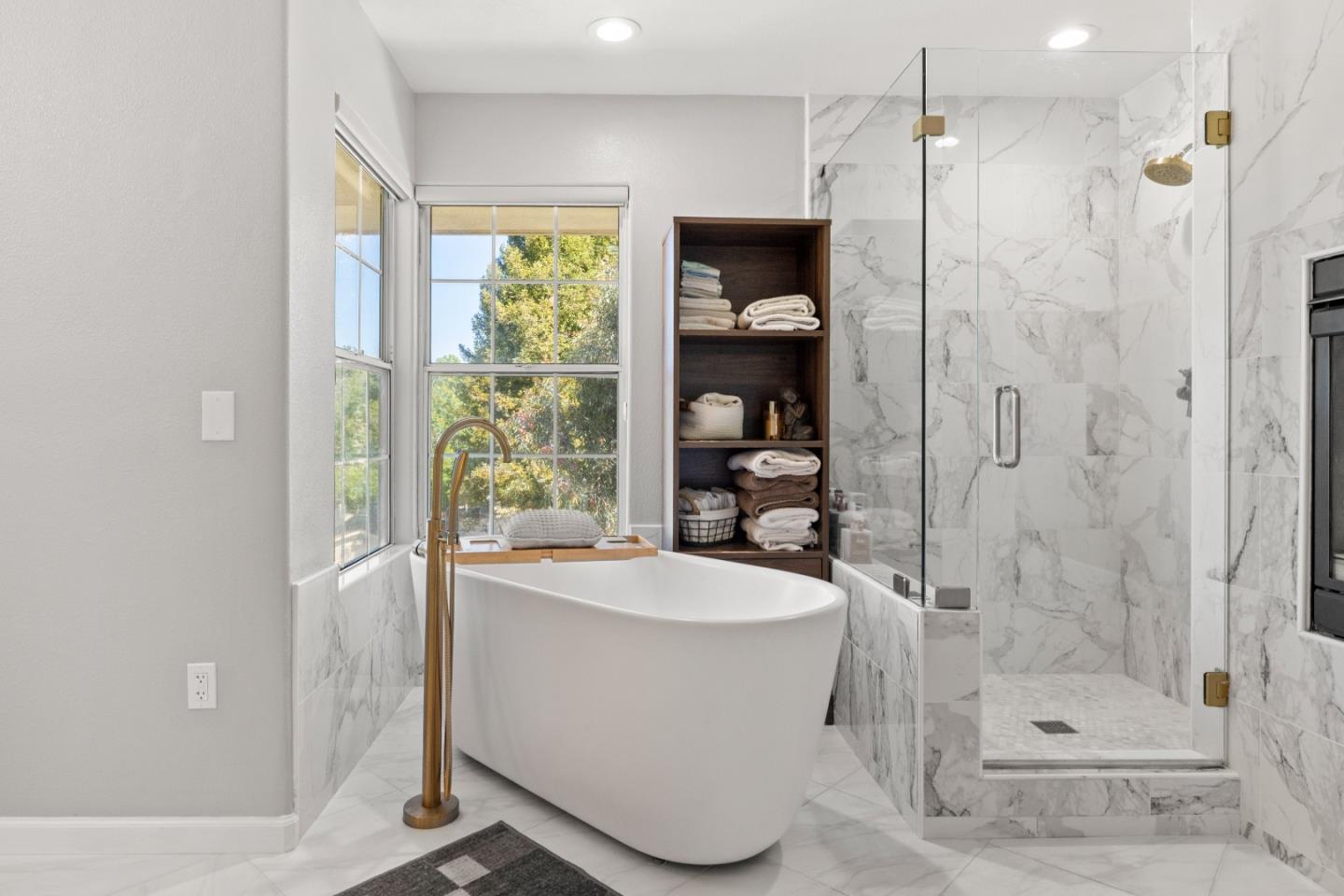 Detail Gallery Image 28 of 66 For 14390 Mountain Quail Rd, Salinas,  CA 93908 - 4 Beds | 3 Baths