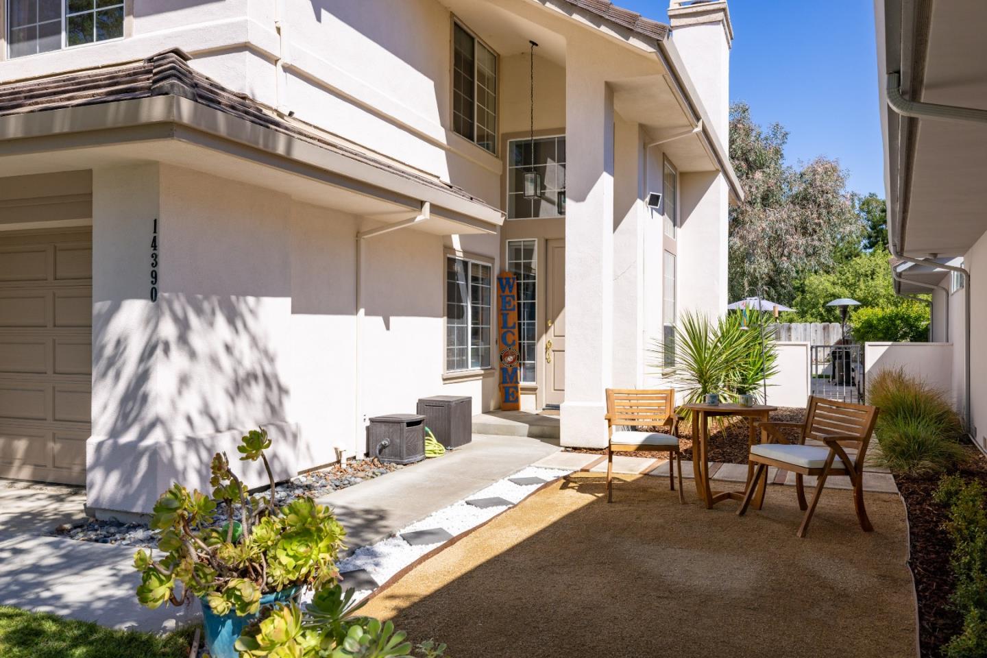 Detail Gallery Image 3 of 66 For 14390 Mountain Quail Rd, Salinas,  CA 93908 - 4 Beds | 3 Baths