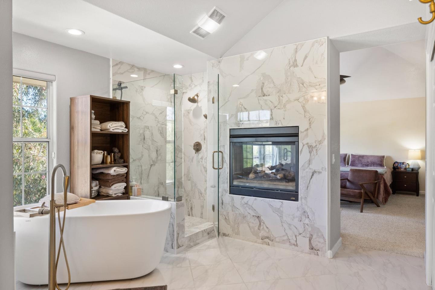 Detail Gallery Image 31 of 66 For 14390 Mountain Quail Rd, Salinas,  CA 93908 - 4 Beds | 3 Baths