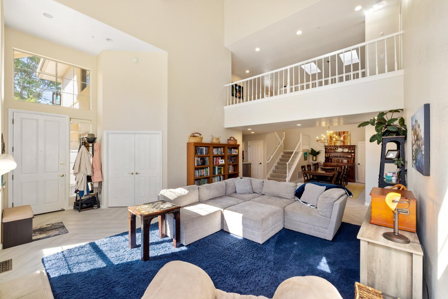 Detail Gallery Image 4 of 66 For 14390 Mountain Quail Rd, Salinas,  CA 93908 - 4 Beds | 3 Baths