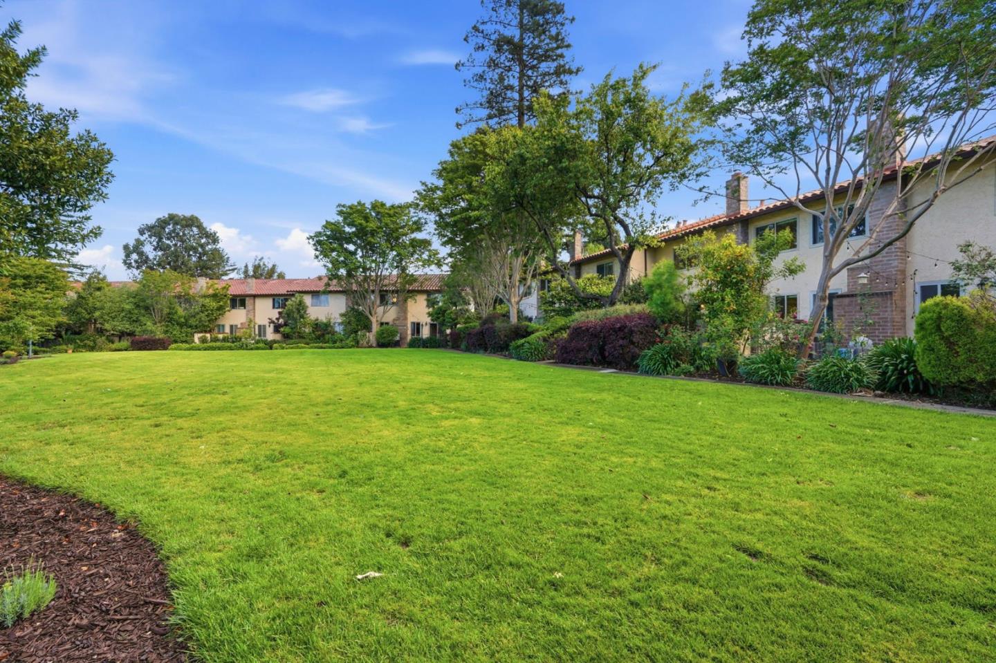 Detail Gallery Image 43 of 62 For 120 Carlton Ave #51,  Los Gatos,  CA 95032 - 3 Beds | 2/1 Baths