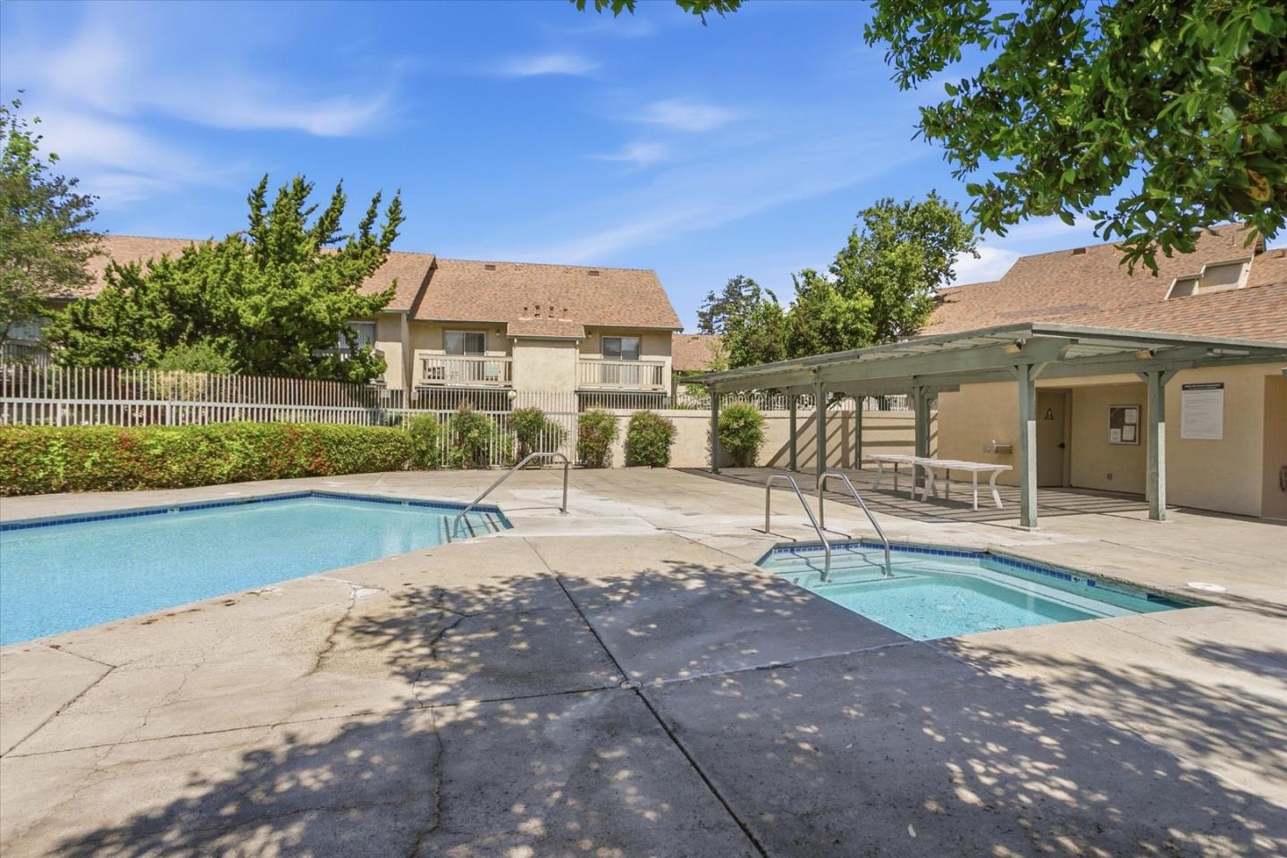 Photo #17: ML82042837 Listing: Photo #17