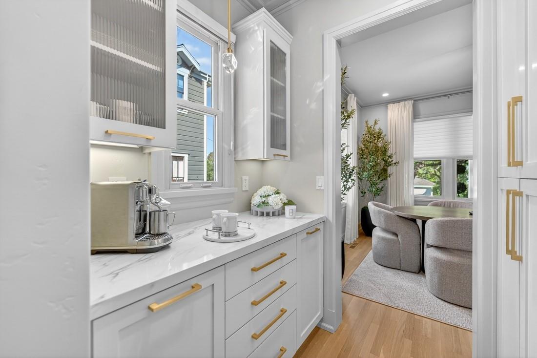 Detail Gallery Image 17 of 48 For 117 Edelen Ave, Los Gatos,  CA 95030 - 5 Beds | 4/1 Baths