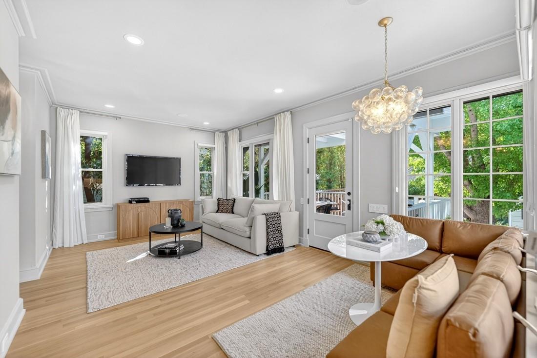 Detail Gallery Image 19 of 48 For 117 Edelen Ave, Los Gatos,  CA 95030 - 5 Beds | 4/1 Baths