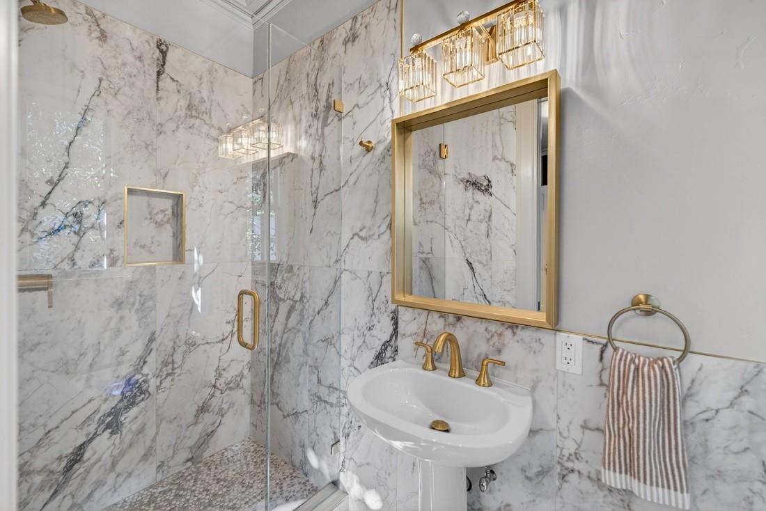 Detail Gallery Image 31 of 48 For 117 Edelen Ave, Los Gatos,  CA 95030 - 5 Beds | 4/1 Baths