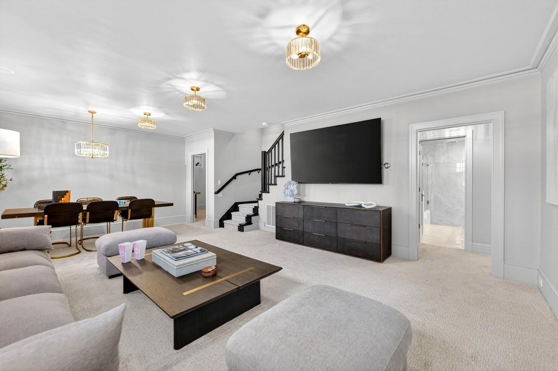 Detail Gallery Image 33 of 48 For 117 Edelen Ave, Los Gatos,  CA 95030 - 5 Beds | 4/1 Baths