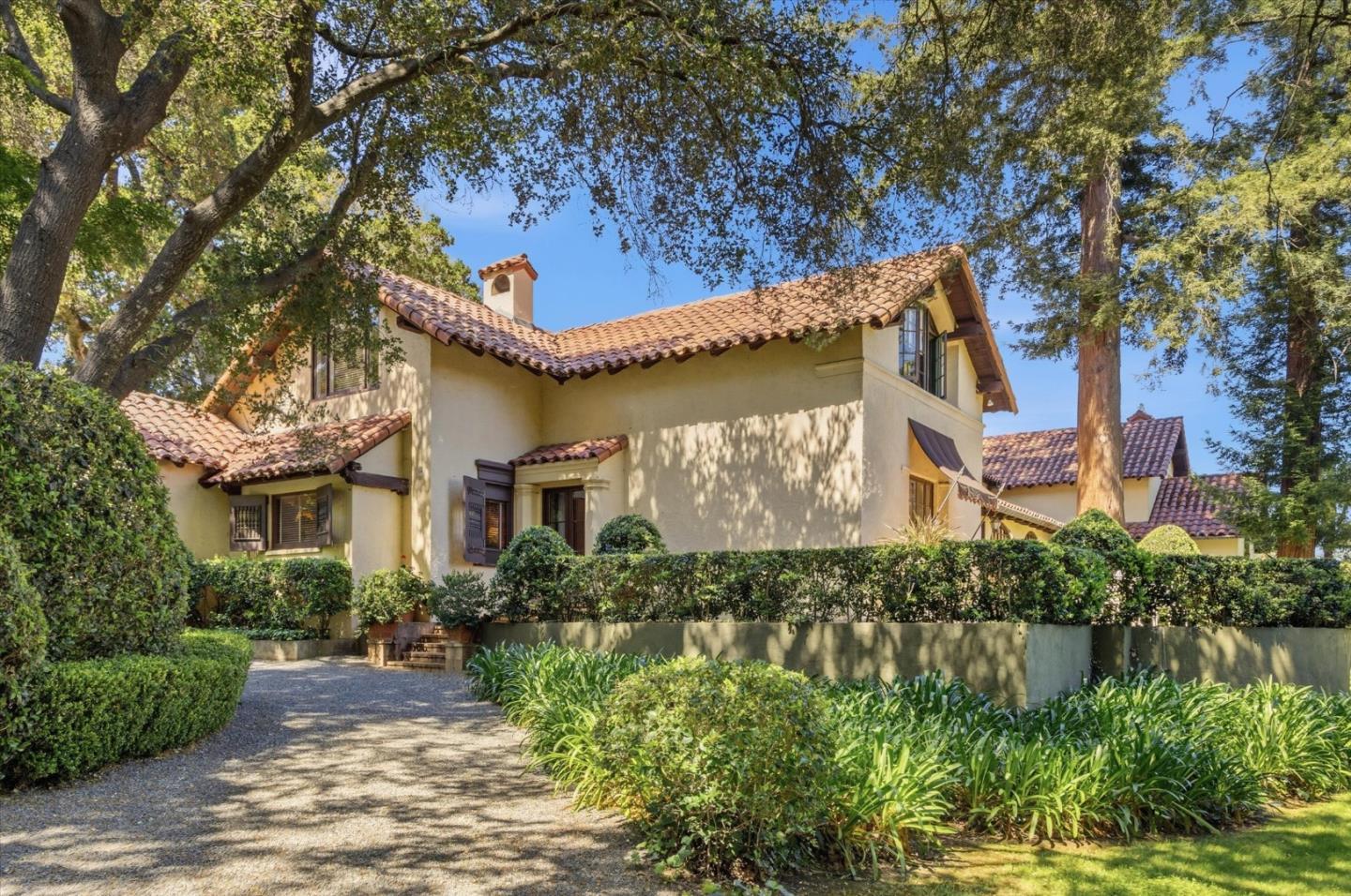 Detail Gallery Image 13 of 80 For 18000 Overlook Rd, Los Gatos,  CA 95030 - 7 Beds | 4/1 Baths