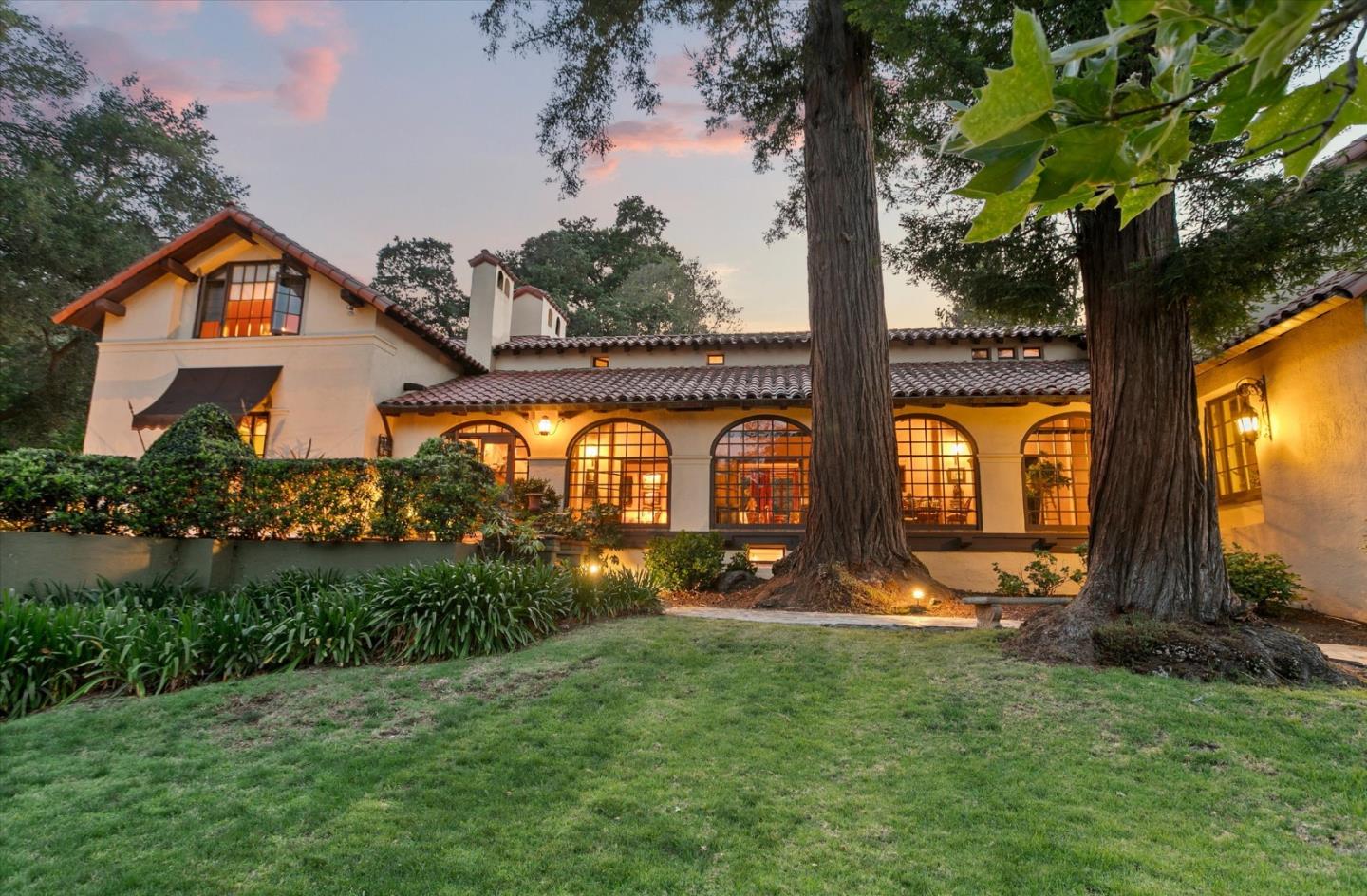 Detail Gallery Image 4 of 80 For 18000 Overlook Rd, Los Gatos,  CA 95030 - 7 Beds | 4/1 Baths