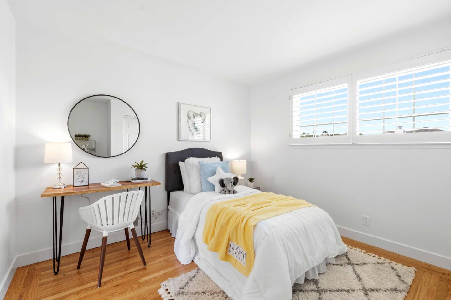 Detail Gallery Image 18 of 29 For 24 Westmont Dr, Daly City,  CA 94015 - 5 Beds | 2/1 Baths