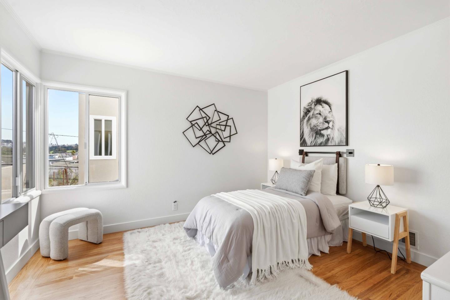 Detail Gallery Image 19 of 29 For 24 Westmont Dr, Daly City,  CA 94015 - 5 Beds | 2/1 Baths