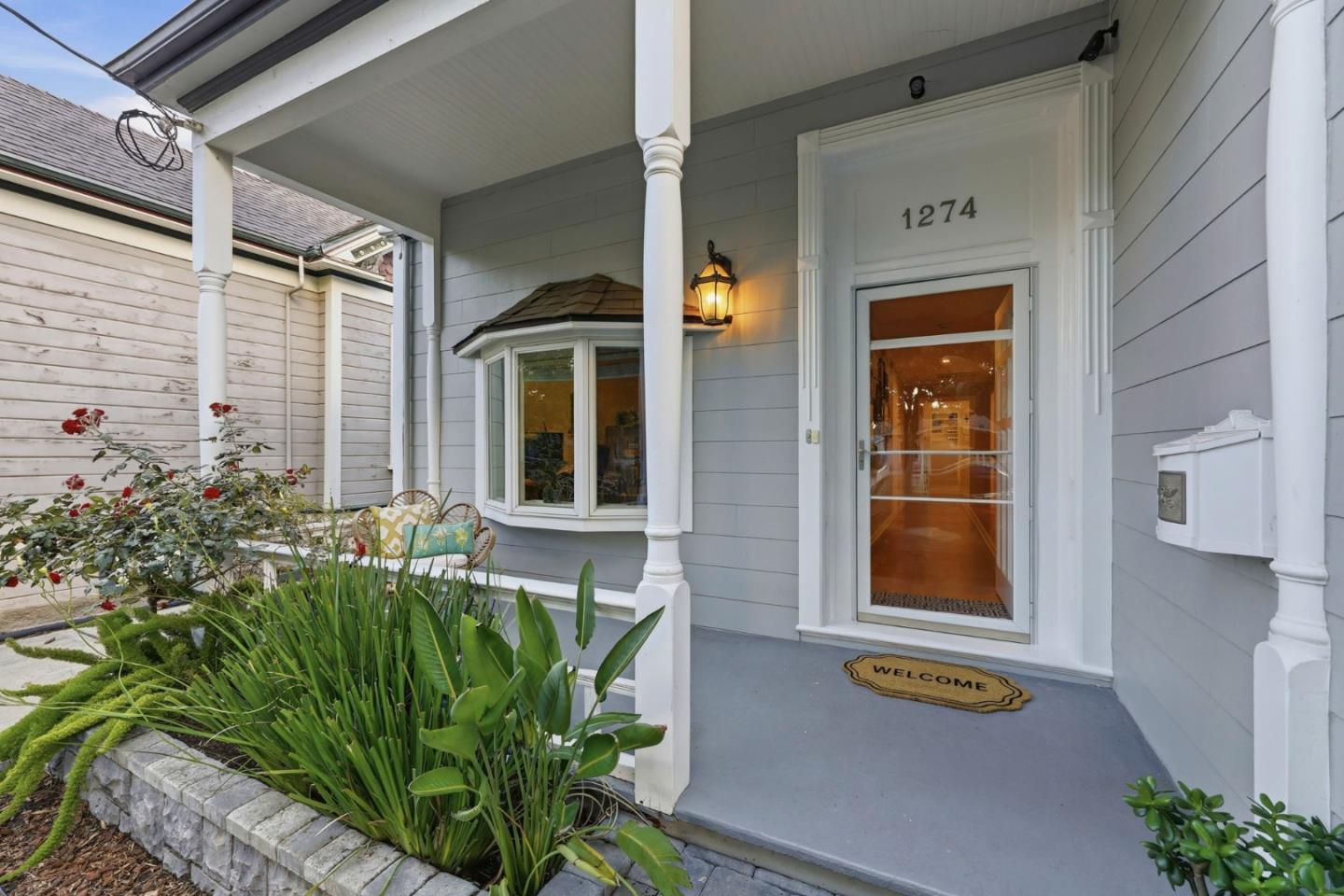 Detail Gallery Image 4 of 46 For 1274 Magnolia Ave, San Jose,  CA 95126 - 3 Beds | 1 Baths