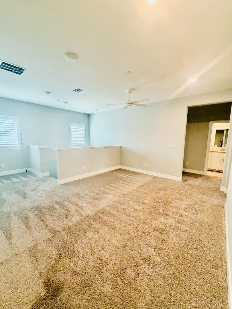 Detail Gallery Image 14 of 35 For 1946 Pollock Way, Lodi,  CA 95242 - 5 Beds | 3 Baths